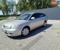 Сірий Тойота Авенсіс, об'ємом двигуна 1.8 л та пробігом 250 тис. км за 5700 $, фото 1 на Automoto.ua