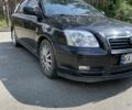 Серый Тойота Авенсис, объемом двигателя 2 л и пробегом 317 тыс. км за 2499 $, фото 2 на Automoto.ua
