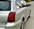 Серый Тойота Авенсис, объемом двигателя 2 л и пробегом 224 тыс. км за 4900 $, фото 10 на Automoto.ua