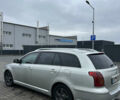 Сірий Тойота Авенсіс, об'ємом двигуна 2 л та пробігом 258 тис. км за 4950 $, фото 3 на Automoto.ua