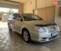 Серый Тойота Авенсис, объемом двигателя 2 л и пробегом 362 тыс. км за 6100 $, фото 1 на Automoto.ua