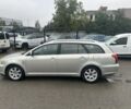 Серый Тойота Авенсис, объемом двигателя 2 л и пробегом 300 тыс. км за 2900 $, фото 4 на Automoto.ua