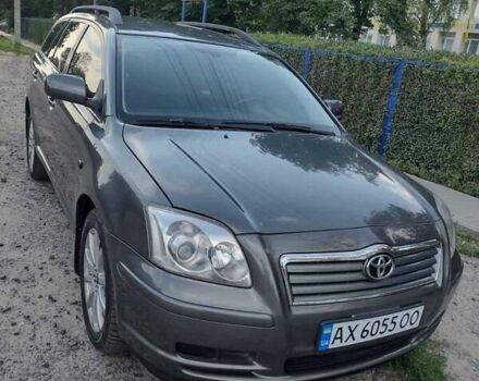 Серый Тойота Авенсис, объемом двигателя 1.79 л и пробегом 111 тыс. км за 6000 $, фото 1 на Automoto.ua