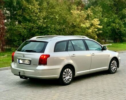Серый Тойота Авенсис, объемом двигателя 2 л и пробегом 224 тыс. км за 4900 $, фото 4 на Automoto.ua