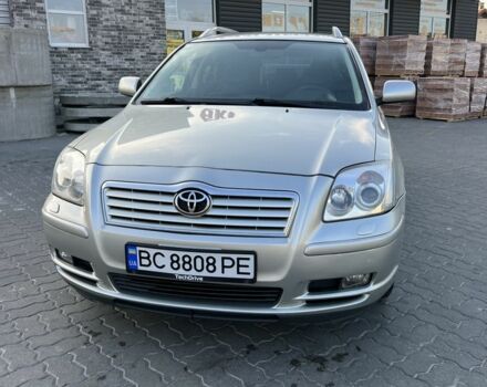 Сірий Тойота Авенсіс, об'ємом двигуна 2 л та пробігом 277 тис. км за 5550 $, фото 1 на Automoto.ua