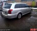 Серый Тойота Авенсис, объемом двигателя 2 л и пробегом 341 тыс. км за 5400 $, фото 2 на Automoto.ua