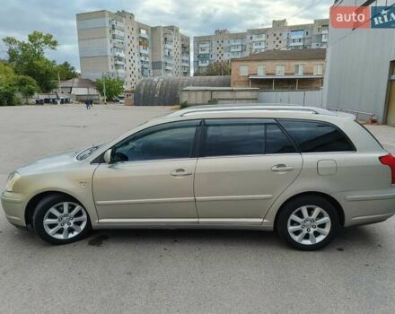 Серый Тойота Авенсис, объемом двигателя 2.2 л и пробегом 262 тыс. км за 6500 $, фото 5 на Automoto.ua