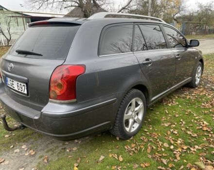 Серый Тойота Авенсис, объемом двигателя 2 л и пробегом 300 тыс. км за 2600 $, фото 1 на Automoto.ua