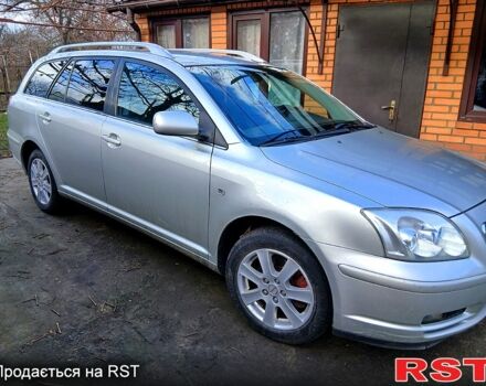 Серый Тойота Авенсис, объемом двигателя 2.2 л и пробегом 404 тыс. км за 5200 $, фото 2 на Automoto.ua