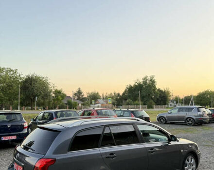 Серый Тойота Авенсис, объемом двигателя 2 л и пробегом 247 тыс. км за 6499 $, фото 16 на Automoto.ua