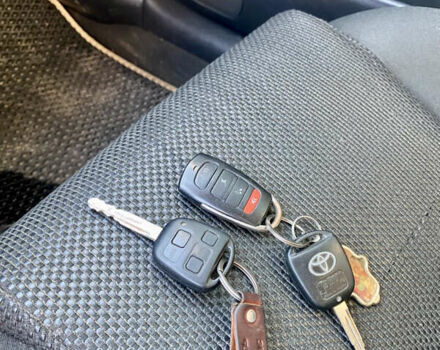 Сірий Тойота Авенсіс, об'ємом двигуна 2.2 л та пробігом 315 тис. км за 5499 $, фото 29 на Automoto.ua