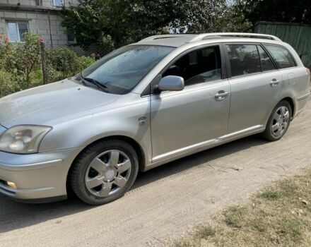 Серый Тойота Авенсис, объемом двигателя 2 л и пробегом 320 тыс. км за 1850 $, фото 1 на Automoto.ua