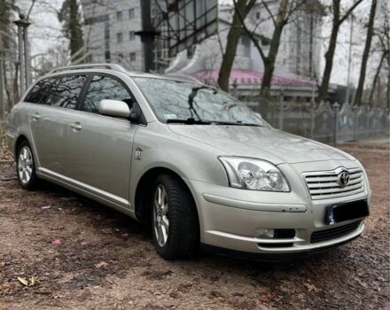 Серый Тойота Авенсис, объемом двигателя 2 л и пробегом 336 тыс. км за 2600 $, фото 5 на Automoto.ua