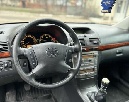 Серый Тойота Авенсис, объемом двигателя 2 л и пробегом 300 тыс. км за 3550 $, фото 14 на Automoto.ua