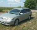 Серый Тойота Авенсис, объемом двигателя 2 л и пробегом 288 тыс. км за 5700 $, фото 1 на Automoto.ua