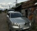 Серый Тойота Авенсис, объемом двигателя 2 л и пробегом 316 тыс. км за 4820 $, фото 1 на Automoto.ua