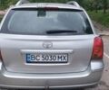 Серый Тойота Авенсис, объемом двигателя 2 л и пробегом 350 тыс. км за 6700 $, фото 1 на Automoto.ua