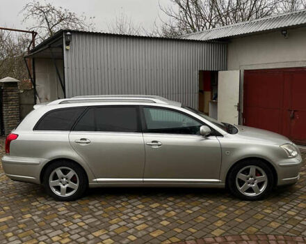 Серый Тойота Авенсис, объемом двигателя 1.79 л и пробегом 242 тыс. км за 6800 $, фото 5 на Automoto.ua