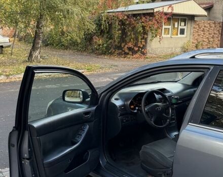 Сірий Тойота Авенсіс, об'ємом двигуна 2 л та пробігом 300 тис. км за 3100 $, фото 8 на Automoto.ua