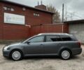 Серый Тойота Авенсис, объемом двигателя 2 л и пробегом 300 тыс. км за 3250 $, фото 3 на Automoto.ua