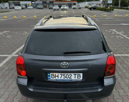 Серый Тойота Авенсис, объемом двигателя 2 л и пробегом 333 тыс. км за 5250 $, фото 5 на Automoto.ua