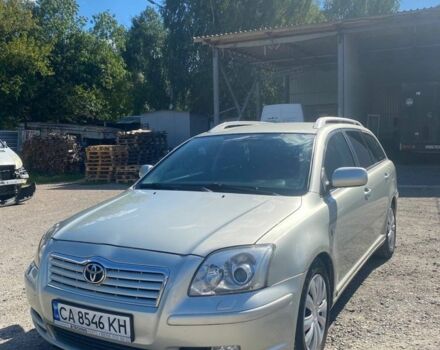 Серый Тойота Авенсис, объемом двигателя 2 л и пробегом 470 тыс. км за 3500 $, фото 3 на Automoto.ua