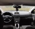 Серый Тойота Авенсис, объемом двигателя 1 л и пробегом 256 тыс. км за 6200 $, фото 6 на Automoto.ua