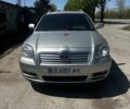 Серый Тойота Авенсис, объемом двигателя 2.2 л и пробегом 430 тыс. км за 4500 $, фото 1 на Automoto.ua