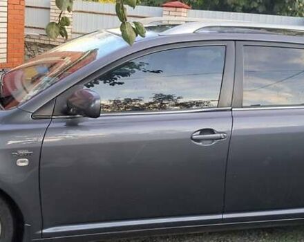 Серый Тойота Авенсис, объемом двигателя 2.2 л и пробегом 230 тыс. км за 4700 $, фото 1 на Automoto.ua