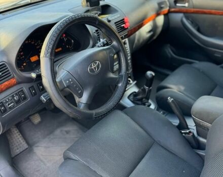 Серый Тойота Авенсис, объемом двигателя 2 л и пробегом 300 тыс. км за 2900 $, фото 8 на Automoto.ua