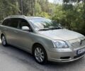 Серый Тойота Авенсис, объемом двигателя 2 л и пробегом 400 тыс. км за 1697 $, фото 1 на Automoto.ua