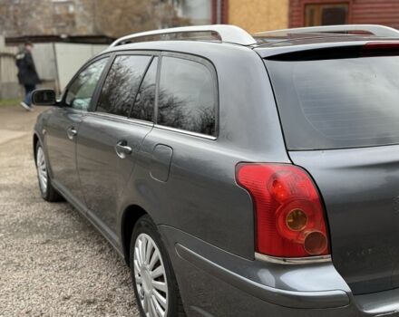 Серый Тойота Авенсис, объемом двигателя 2 л и пробегом 300 тыс. км за 3250 $, фото 8 на Automoto.ua