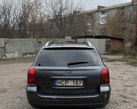 Серый Тойота Авенсис, объемом двигателя 2 л и пробегом 300 тыс. км за 3250 $, фото 7 на Automoto.ua