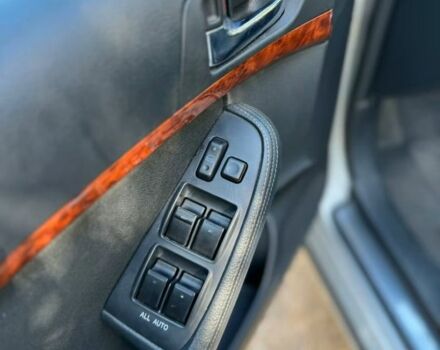 Серый Тойота Авенсис, объемом двигателя 2 л и пробегом 300 тыс. км за 2900 $, фото 9 на Automoto.ua