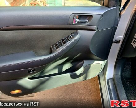 Серый Тойота Авенсис, объемом двигателя 2.2 л и пробегом 404 тыс. км за 5200 $, фото 5 на Automoto.ua