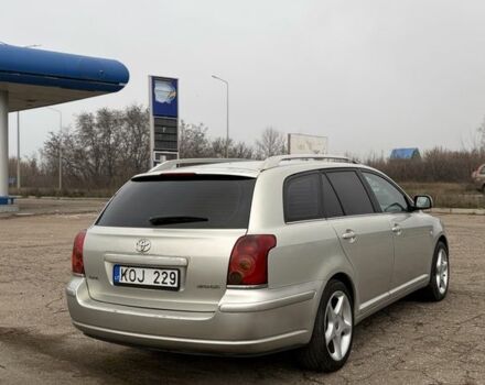 Серый Тойота Авенсис, объемом двигателя 2 л и пробегом 300 тыс. км за 3250 $, фото 7 на Automoto.ua