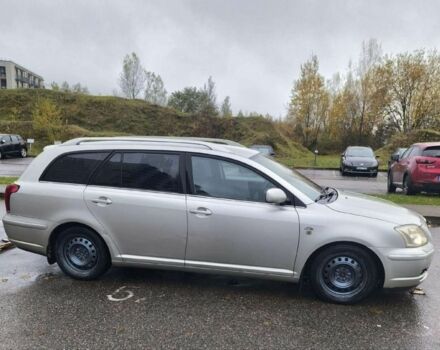 Сірий Тойота Авенсіс, об'ємом двигуна 2 л та пробігом 315 тис. км за 2232 $, фото 4 на Automoto.ua