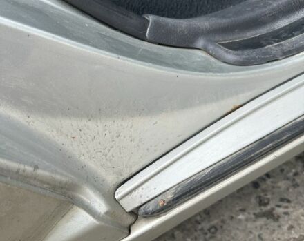 Сірий Тойота Авенсіс, об'ємом двигуна 2 л та пробігом 300 тис. км за 2900 $, фото 6 на Automoto.ua