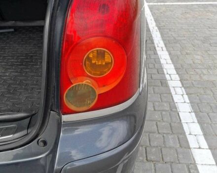 Серый Тойота Авенсис, объемом двигателя 1.8 л и пробегом 211 тыс. км за 5500 $, фото 14 на Automoto.ua