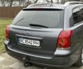 Серый Тойота Авенсис, объемом двигателя 2.2 л и пробегом 240 тыс. км за 4800 $, фото 5 на Automoto.ua