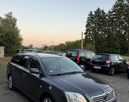 Серый Тойота Авенсис, объемом двигателя 2 л и пробегом 247 тыс. км за 6499 $, фото 1 на Automoto.ua