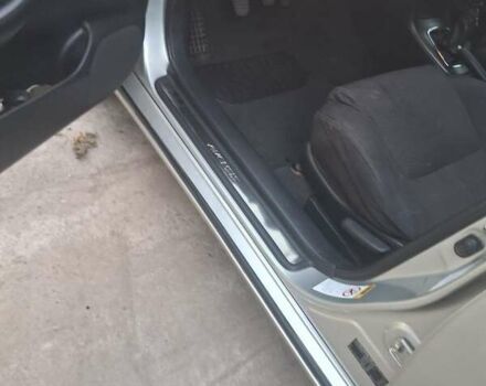 Серый Тойота Авенсис, объемом двигателя 2.23 л и пробегом 335 тыс. км за 5500 $, фото 10 на Automoto.ua