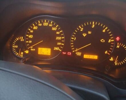 Серый Тойота Авенсис, объемом двигателя 2.23 л и пробегом 335 тыс. км за 5500 $, фото 8 на Automoto.ua