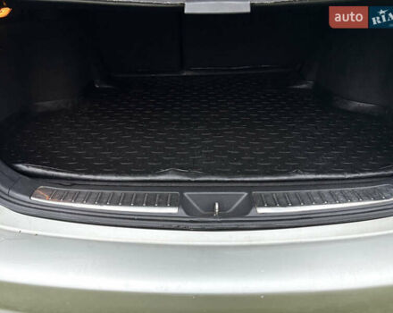 Сірий Тойота Авенсіс, об'ємом двигуна 2 л та пробігом 280 тис. км за 5500 $, фото 1 на Automoto.ua