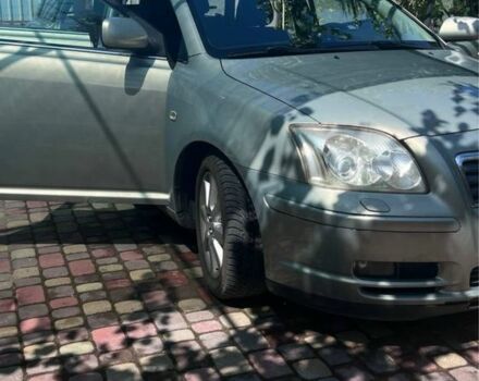 Сірий Тойота Авенсіс, об'ємом двигуна 2 л та пробігом 318 тис. км за 3300 $, фото 5 на Automoto.ua