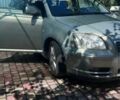 Сірий Тойота Авенсіс, об'ємом двигуна 2 л та пробігом 318 тис. км за 3300 $, фото 5 на Automoto.ua