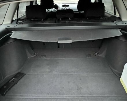 Серый Тойота Авенсис, объемом двигателя 2 л и пробегом 336 тыс. км за 2600 $, фото 13 на Automoto.ua