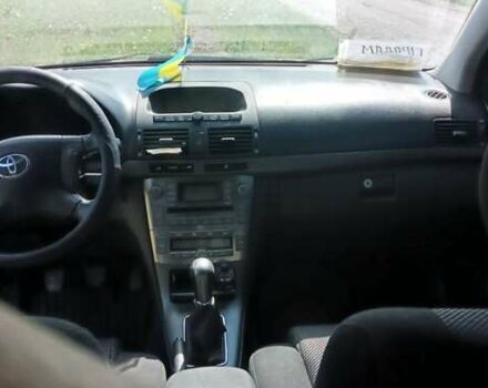 Серый Тойота Авенсис, объемом двигателя 2 л и пробегом 288 тыс. км за 5700 $, фото 1 на Automoto.ua