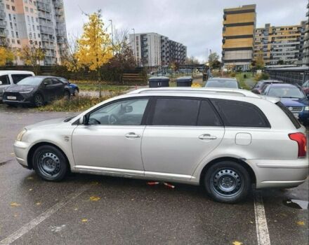 Сірий Тойота Авенсіс, об'ємом двигуна 2 л та пробігом 315 тис. км за 2219 $, фото 3 на Automoto.ua