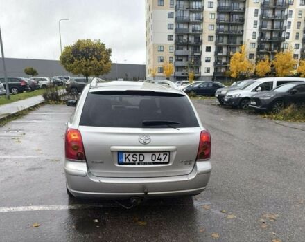 Сірий Тойота Авенсіс, об'ємом двигуна 2 л та пробігом 315 тис. км за 2219 $, фото 6 на Automoto.ua